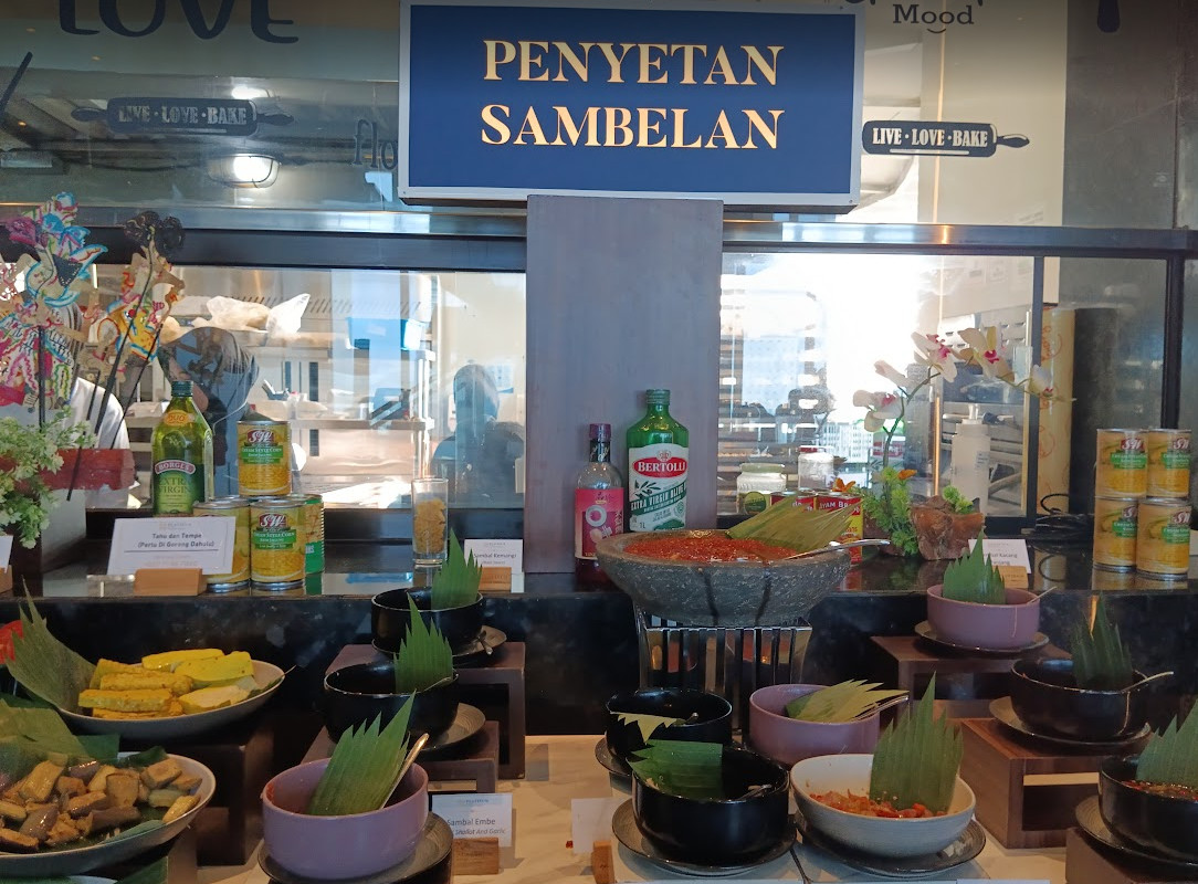 penyetan sambelan palladium restaurant